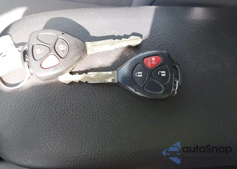 2013 Toyota Matrix L from USA, damaged, VIN 2T1KU4EE3DC052131